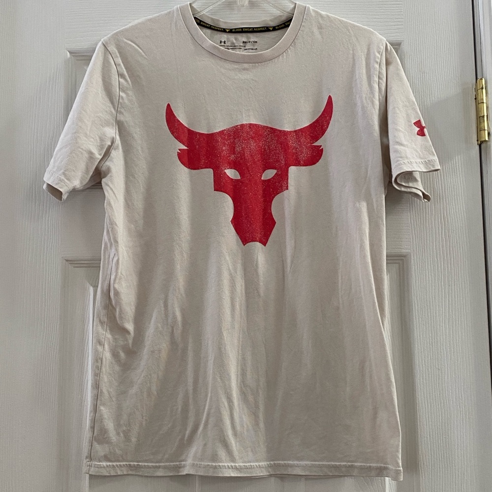 Under Armour Project Rock Brahma Bull T-Shirt Summit White, Size Men's S